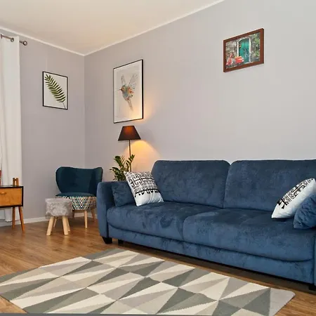 Old Town Apartman *